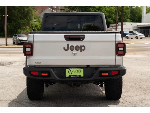 2024 Jeep Gladiator Sport