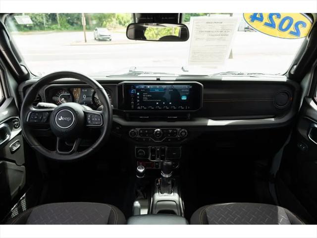 2024 Jeep Gladiator Sport