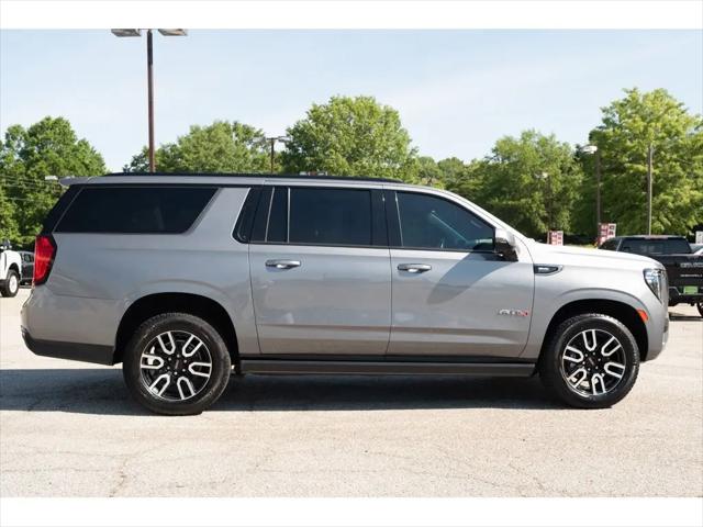 2022 GMC Yukon XL 4WD AT4