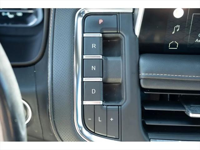 2022 GMC Yukon XL 4WD AT4