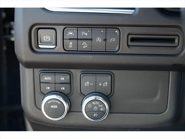 2022 GMC Yukon XL 4WD AT4