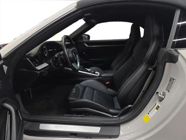 2023 Porsche 911 Turbo S Cabriolet