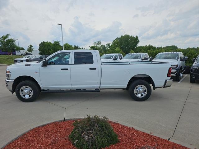 2026 Ram 3500 Tradesman Crew Cab 4x4 8' Box