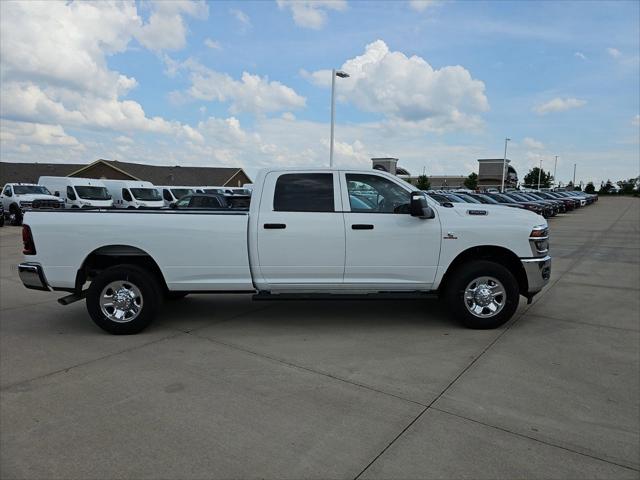 2026 Ram 3500 Tradesman Crew Cab 4x4 8' Box
