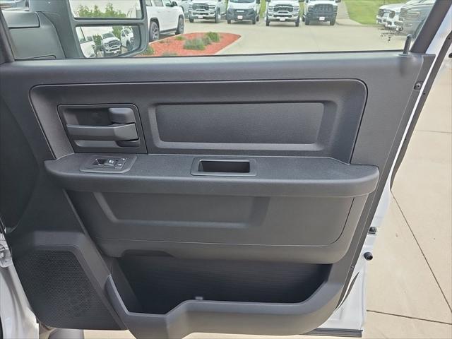 2026 Ram 3500 Tradesman Crew Cab 4x4 8' Box