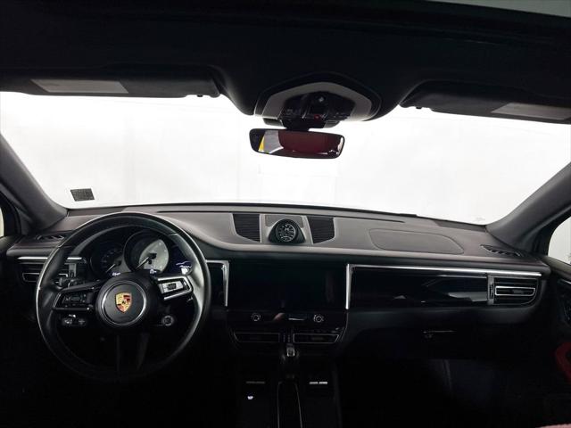 2023 Porsche Macan S