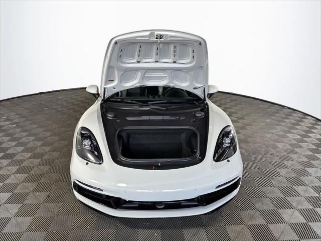 2025 Porsche 718 Boxster GTS 4.0