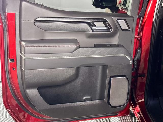 2024 GMC Sierra 1500 4WD Crew Cab Short Box AT4X