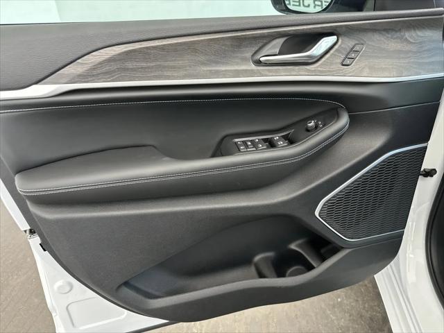 2026 Jeep Grand Cherokee L Limited Reserve