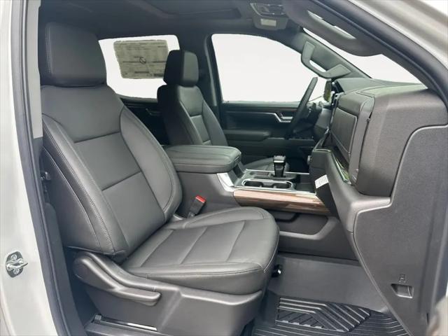 2026 Chevrolet Silverado 1500 4WD Crew Cab Standard Bed LT Trail Boss