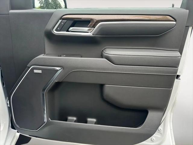 2026 Chevrolet Silverado 1500 4WD Crew Cab Standard Bed LT Trail Boss