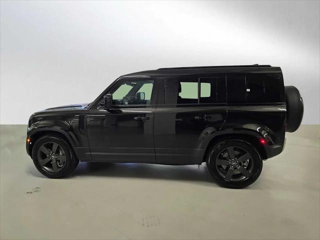 2025 Land Rover Defender 110 P300