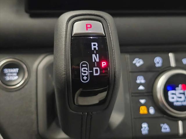 2025 Land Rover Defender 110 P300