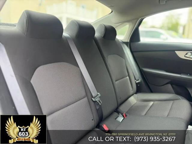 2024 Kia Forte LXS