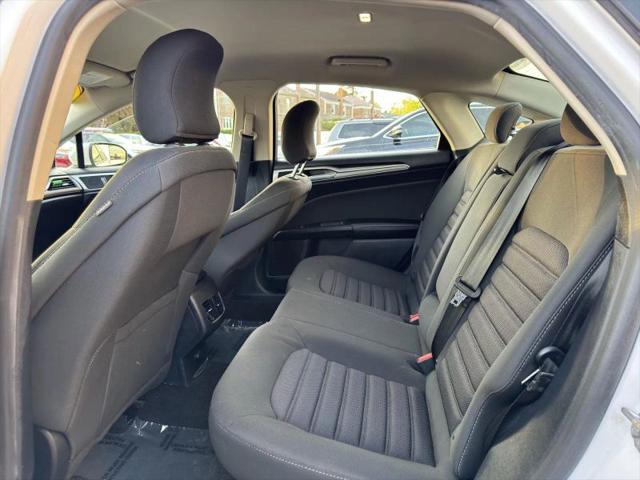 2019 Ford Fusion Hybrid SE