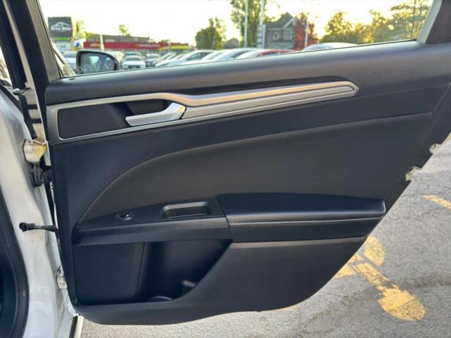2019 Ford Fusion Hybrid SE
