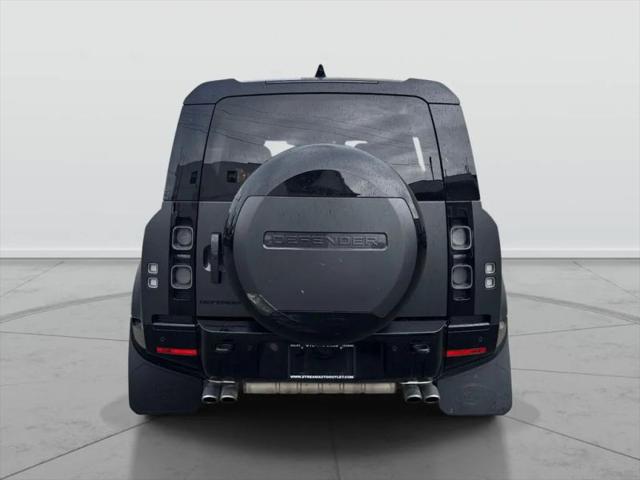 2025 Land Rover Defender 110 P525 V8