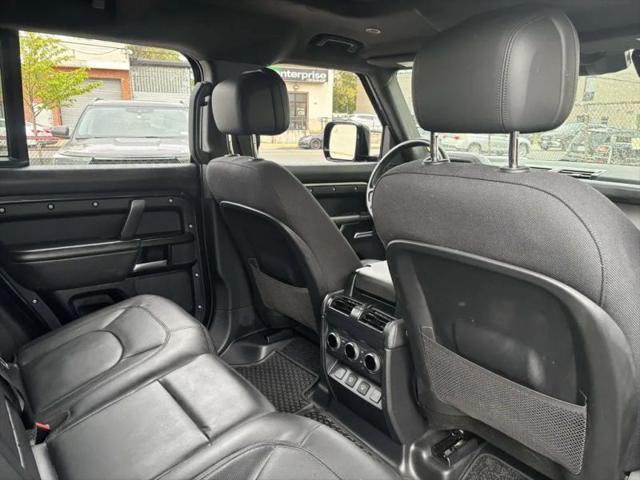 2025 Land Rover Defender 110 P525 V8