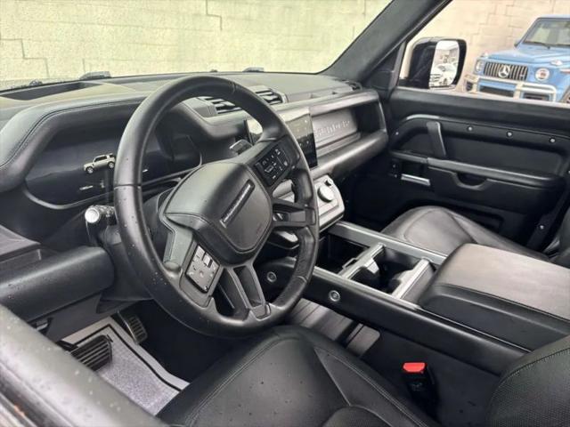2025 Land Rover Defender 110 P525 V8