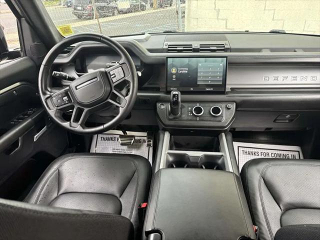 2025 Land Rover Defender 110 P525 V8