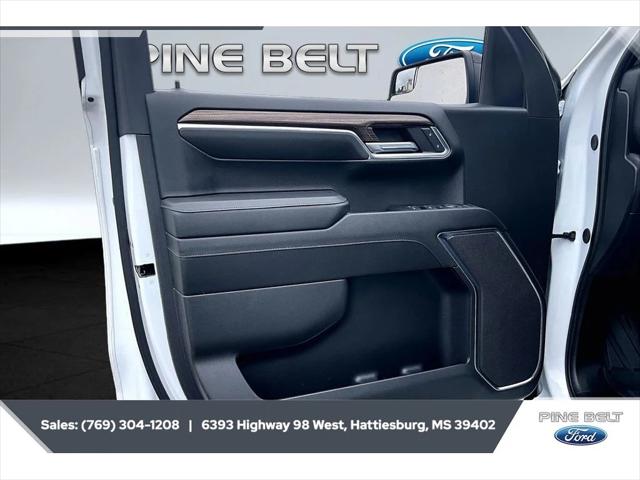 2024 Chevrolet Silverado 1500 2WD Crew Cab Short Bed RST