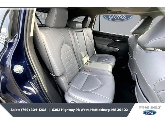 2021 Toyota Highlander XLE