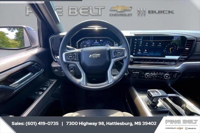 2023 Chevrolet Silverado 1500 4WD Crew Cab Short Bed RST