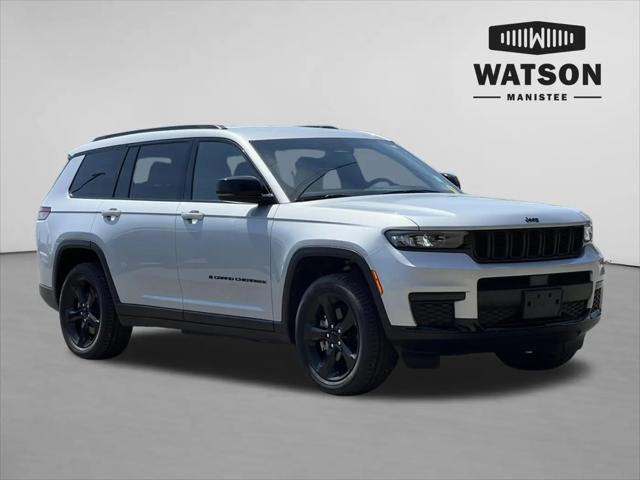 2023 Jeep Grand Cherokee L Altitude 4x4 for sale in Manistee, MI