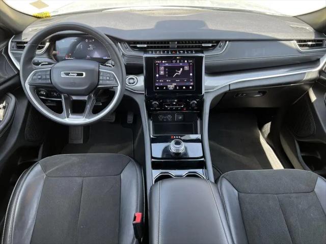 2023 Jeep Grand Cherokee L Altitude 4x4