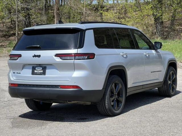 2023 Jeep Grand Cherokee L Altitude 4x4