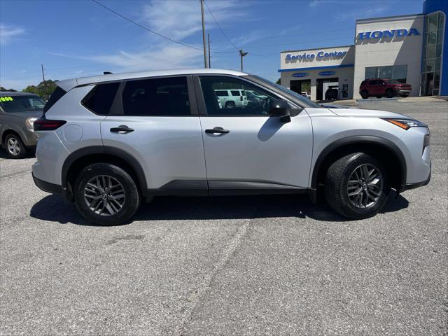 2025 Nissan Rogue S FWD