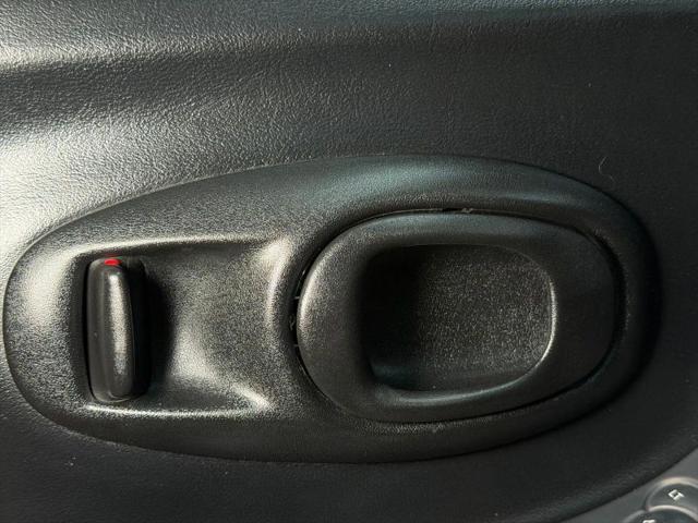 2000 Chevrolet Corvette Base