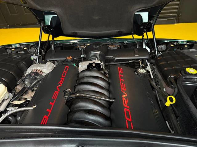 2000 Chevrolet Corvette Base