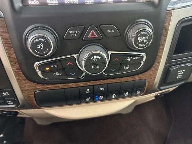 2017 Ram 1500 Laramie Crew Cab 4x4 5'7" Box