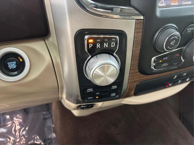 2017 Ram 1500 Laramie Crew Cab 4x4 5'7" Box