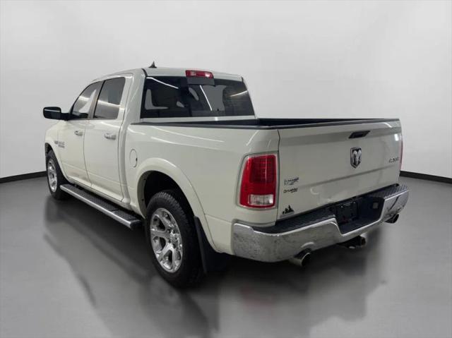 2017 Ram 1500 Laramie Crew Cab 4x4 5'7" Box
