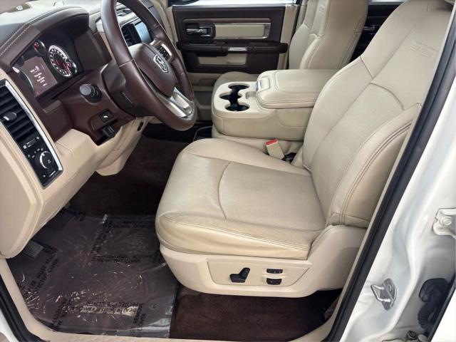2017 Ram 1500 Laramie Crew Cab 4x4 5'7" Box