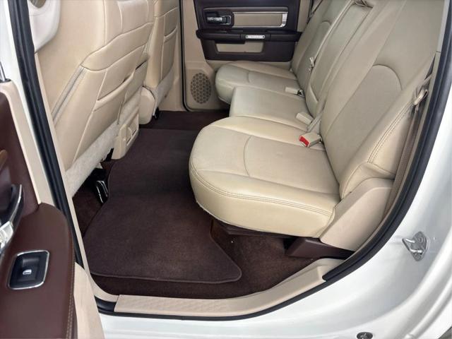 2017 Ram 1500 Laramie Crew Cab 4x4 5'7" Box
