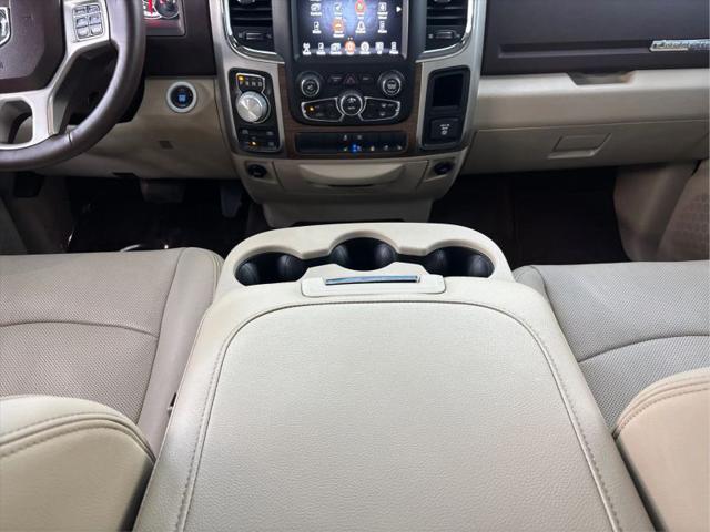 2017 Ram 1500 Laramie Crew Cab 4x4 5'7" Box