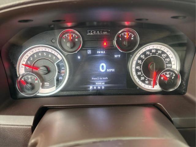 2017 Ram 1500 Laramie Crew Cab 4x4 5'7" Box
