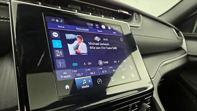 2024 Jeep Grand Cherokee Laredo X 4x2