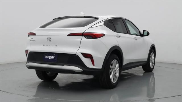 2025 Buick NV Preferred FWD