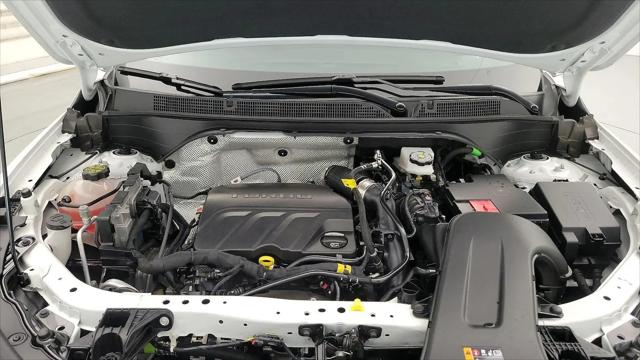 2025 Buick NV Preferred FWD