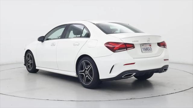 2022 Mercedes-Benz A 220 A 220
