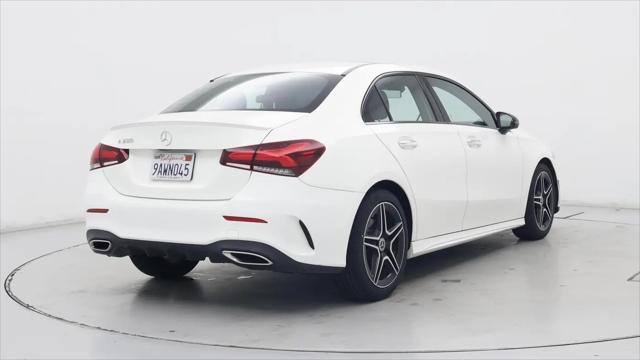 2022 Mercedes-Benz A 220 A 220