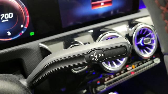 2022 Mercedes-Benz A 220 A 220