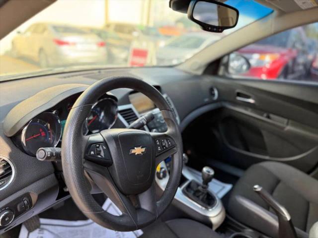2016 Chevrolet Cruze Limited 1LT Manual