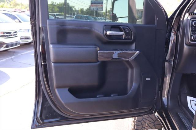 2022 Chevrolet Silverado 2500HD 4WD Crew Cab Standard Bed LTZ