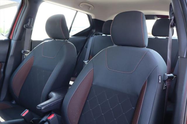 2020 Nissan Kicks SR Xtronic CVT