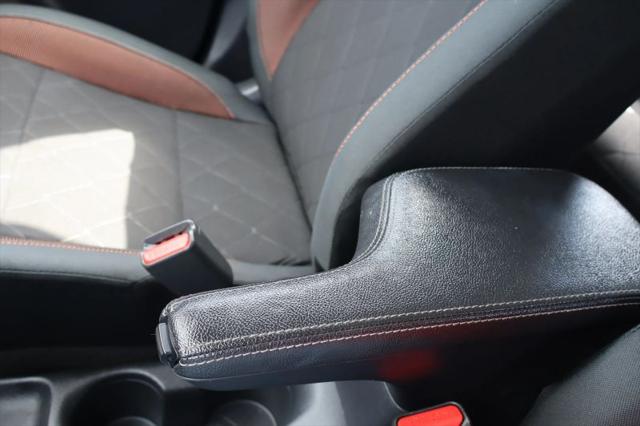 2020 Nissan Kicks SR Xtronic CVT